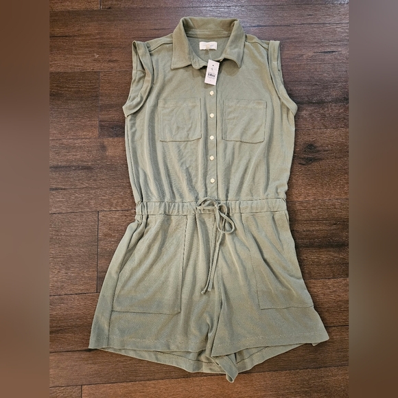 NWT Lou & Grey Green Sleeveless Romper - Size S - Picture 7 of 15